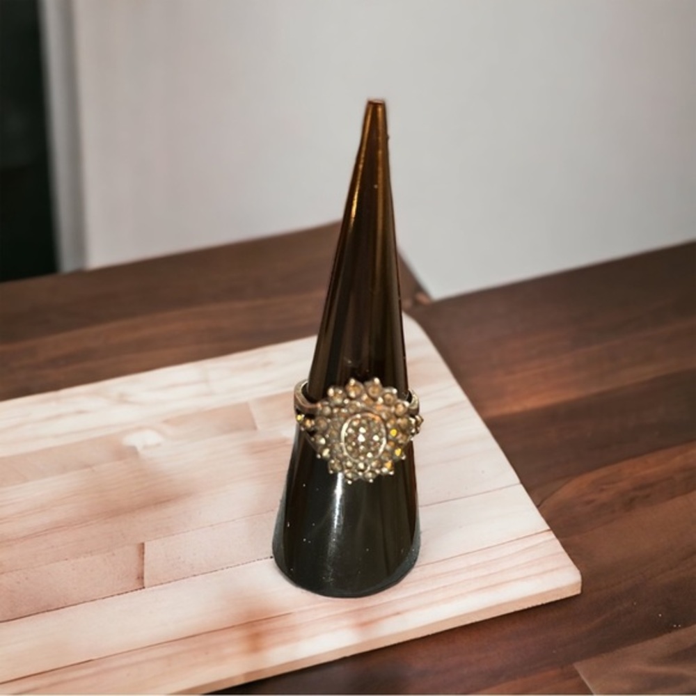 Super fun, adjustable black agate ring